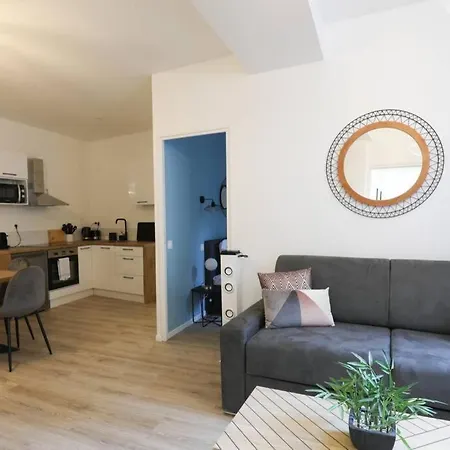 Pois3fond Large At Poissonniere - 4p Apartment
